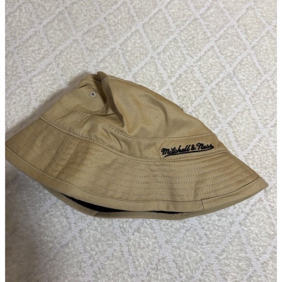 Mitchell & Ness Flex-fit Chicago Blackhawks Embroidered Tan Bucket Hat Size  S/M - Picture 6 of 10